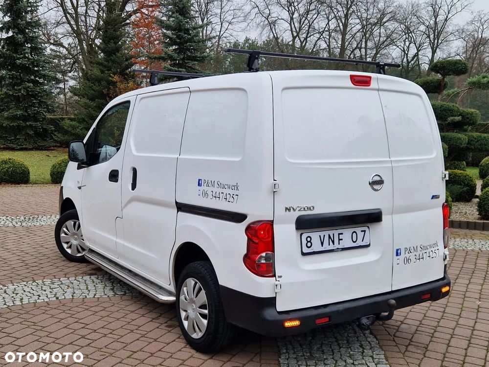 Nissan NV200 - 4