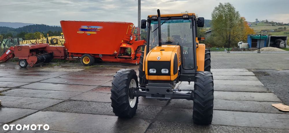 Renault Ceres 325 4X4 - 3