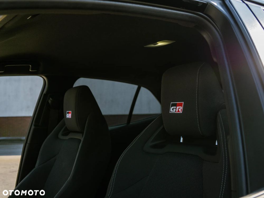 Toyota GR Corolla ver-1-6-gr-sport - 18
