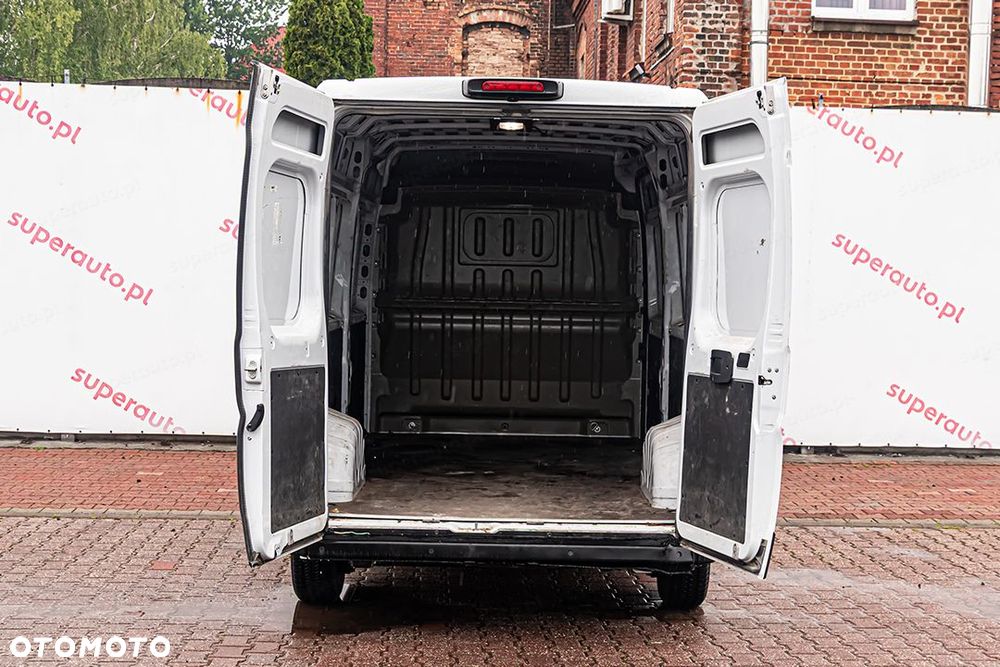Fiat Ducato 35 L3H2 2.2 140KM - 10