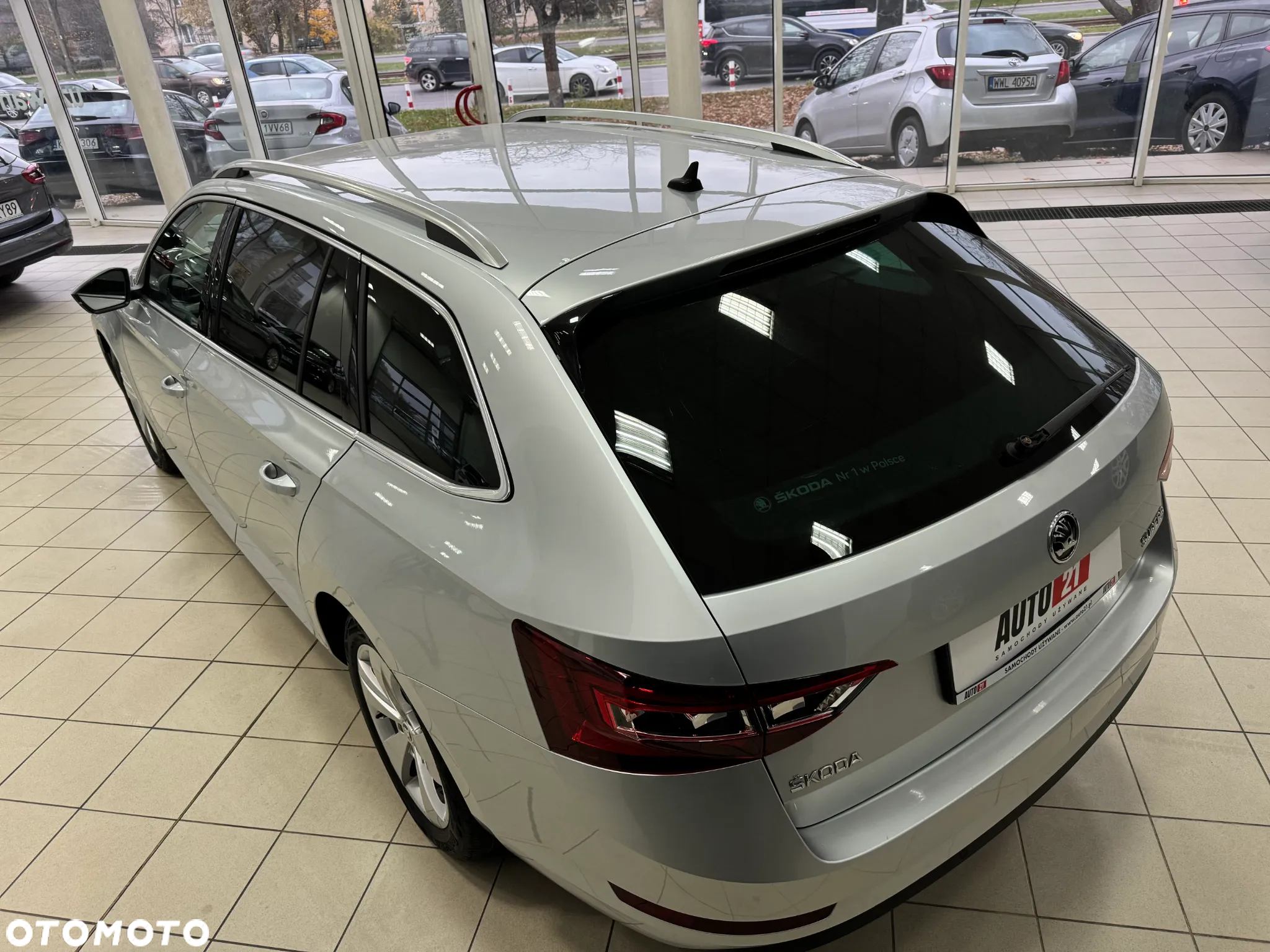 Skoda Superb 1.5 TSI Ambition - 17
