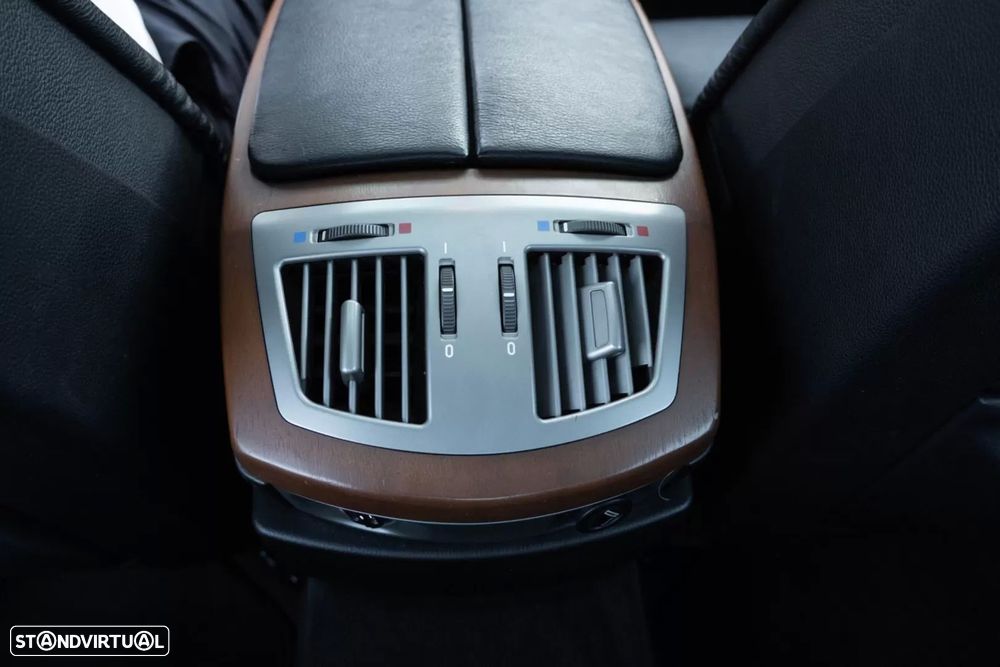 BMW 730 dA Executive - 19