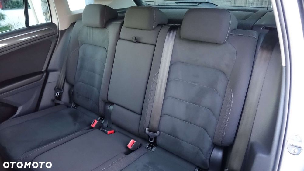 Volkswagen Tiguan - 23