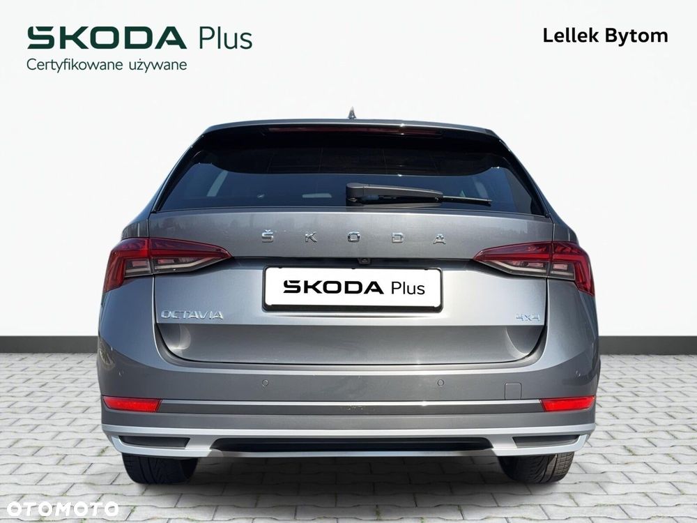 Skoda Octavia 2.0 TSI 4x4 Scout DSG - 7