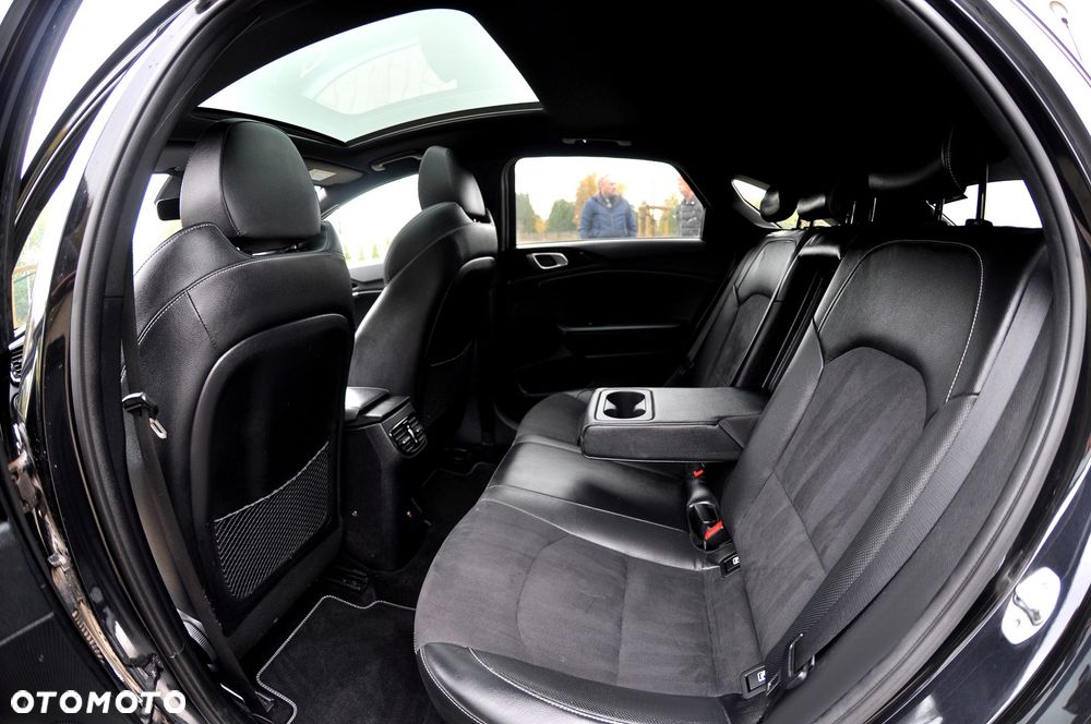 Kia ProCeed - 23