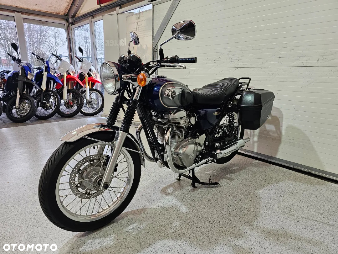 Kawasaki Inny - 12