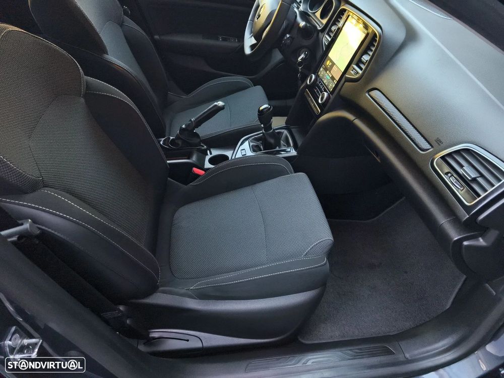 Renault Mégane 1.2 TCE Zen - 16