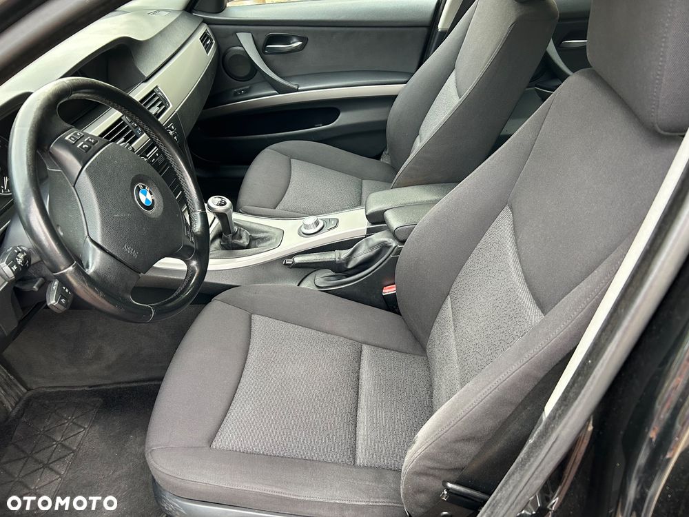 BMW Seria 3 320d DPF Edition Fleet Sport - 18