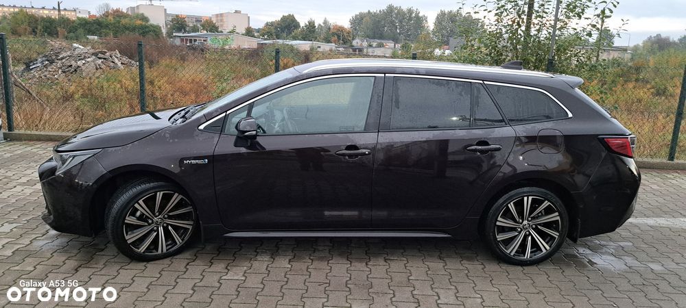 Toyota Corolla 1.8 Hybrid Comfort - 12