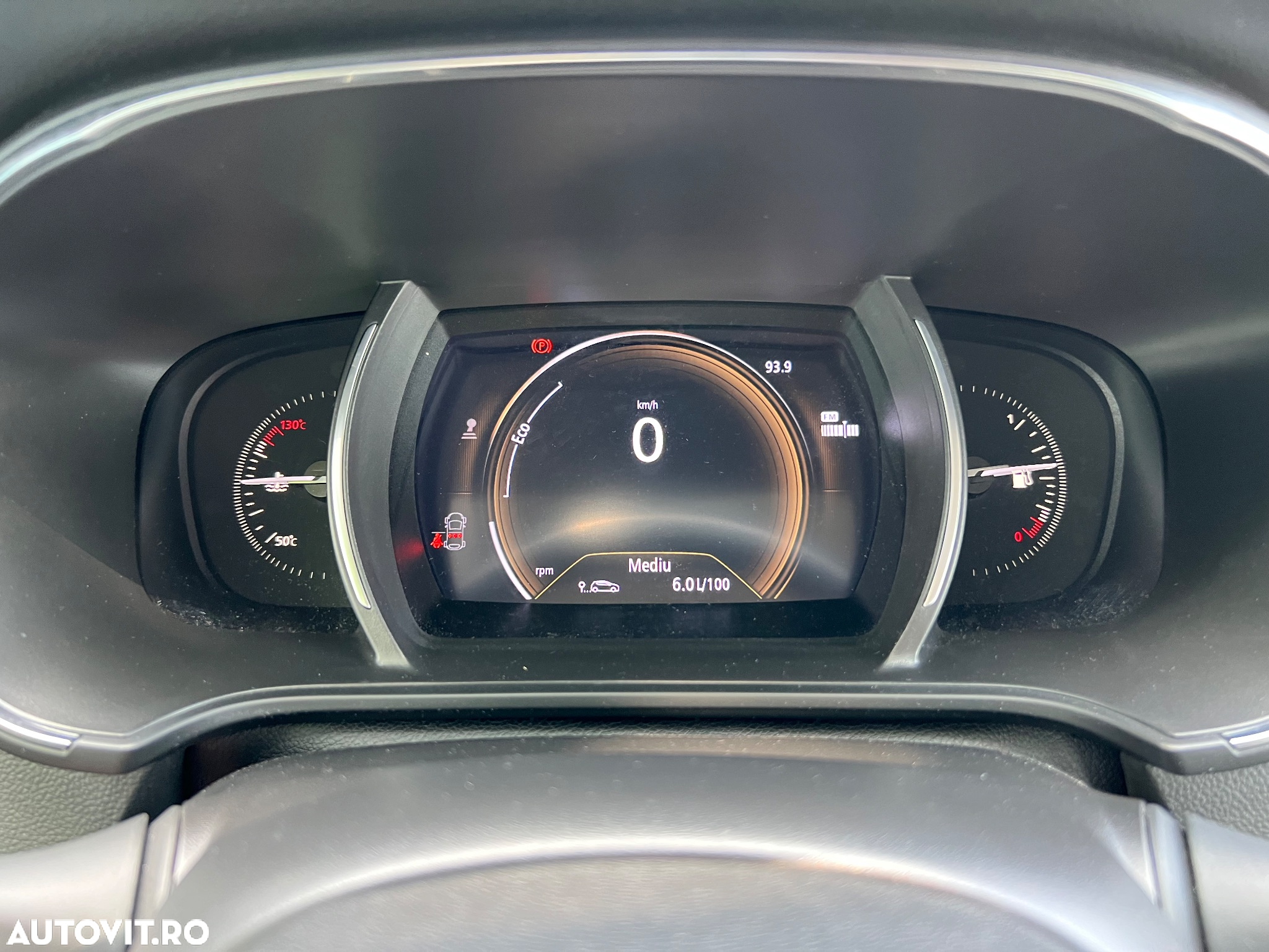 Renault Megane Grandtour TCe 115 GPF LIMITED - 14