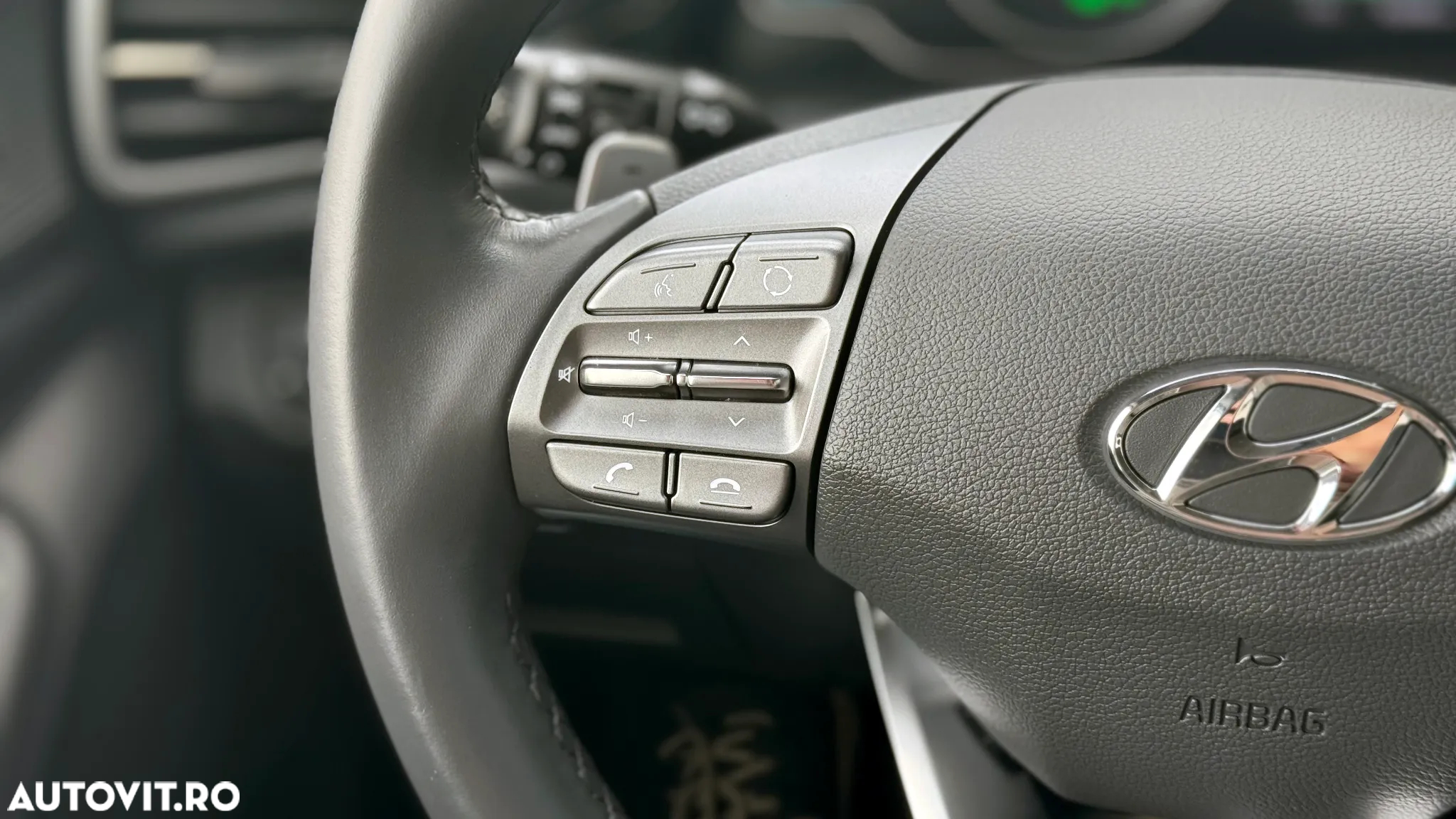 Hyundai IONIQ Hybrid 1.6 GDI Advantage - 23