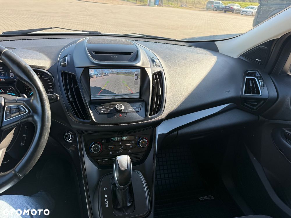 Ford Kuga 2.0 TDCi 4x4 Titanium - 30