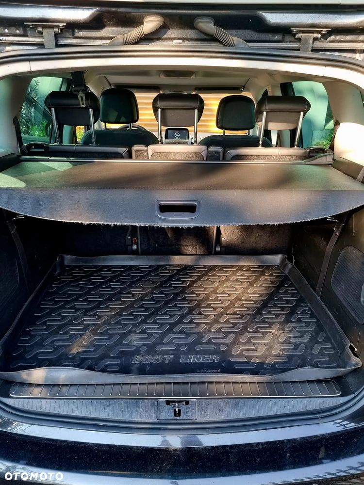 Opel Zafira - 18