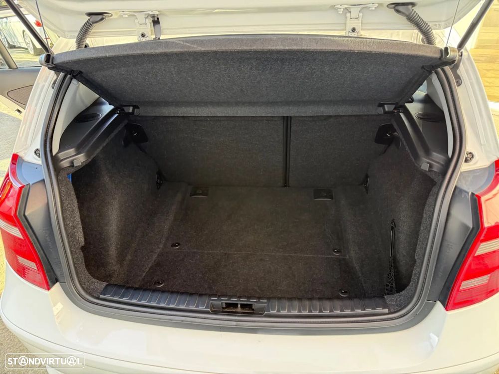 BMW 118 d Line Sport - 11