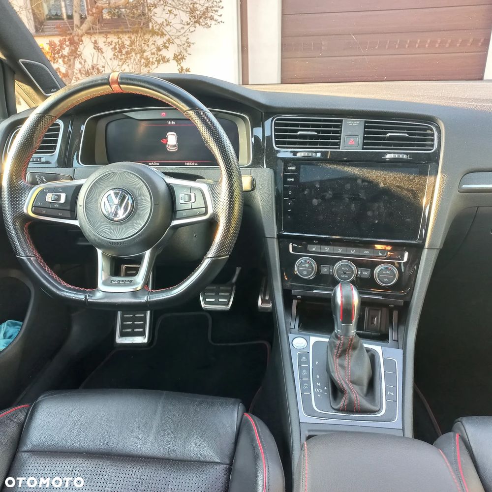 Volkswagen Golf GTI TCR 2.0 TSI OPF DSG - 9