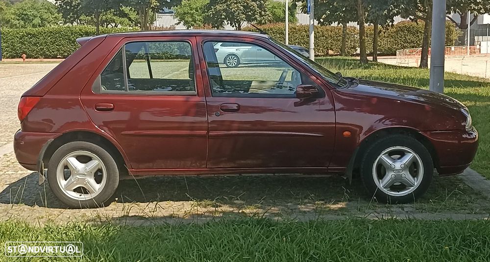 Ford Fiesta 1.25 Ghia - 4