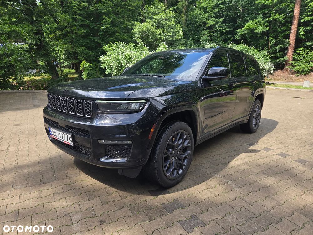 Jeep Grand Cherokee - 15