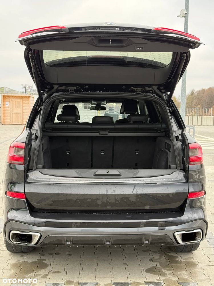 BMW X5 xDrive40i - 18