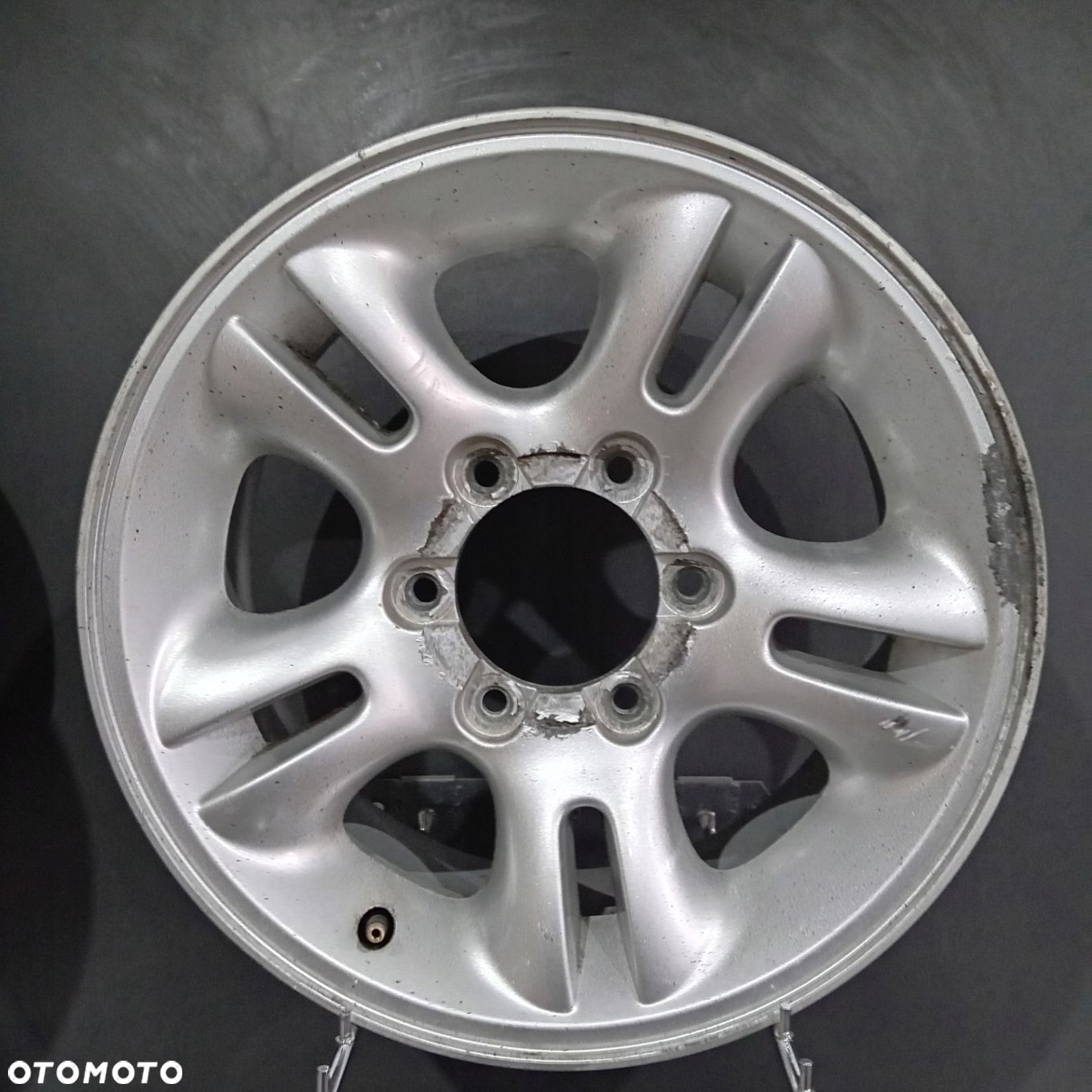 Felgi 15 6x139,7 SsangYong Musso F12423-36 - 5