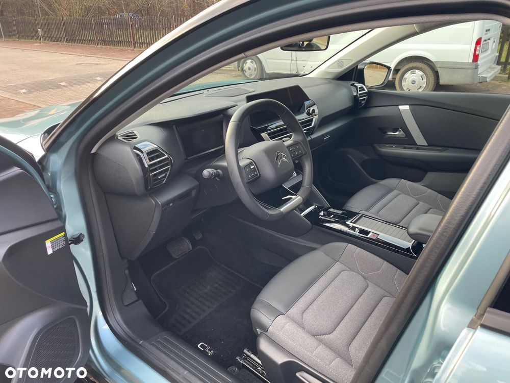 Citroën C4 PureTech 130 Stop&Start EAT8 SHINE - 8