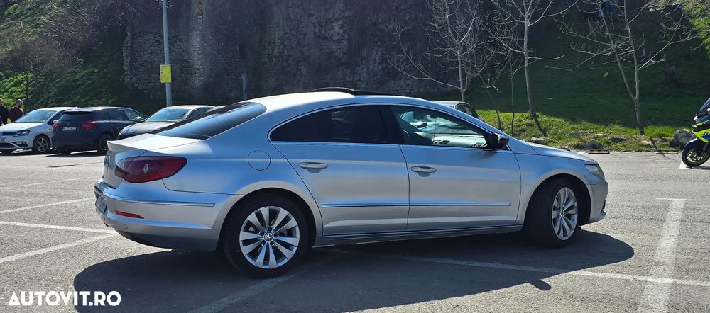 Volkswagen Passat CC - 19