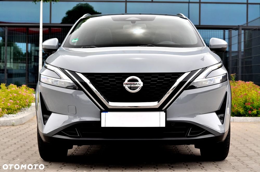 Nissan Qashqai 1.3 DIG-T MHEV Xtronic Tekna+ - 4