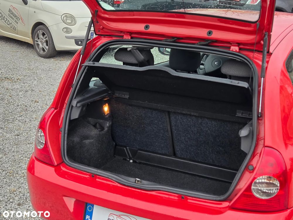 Renault Clio 1.2 16V 75 Expression - 18