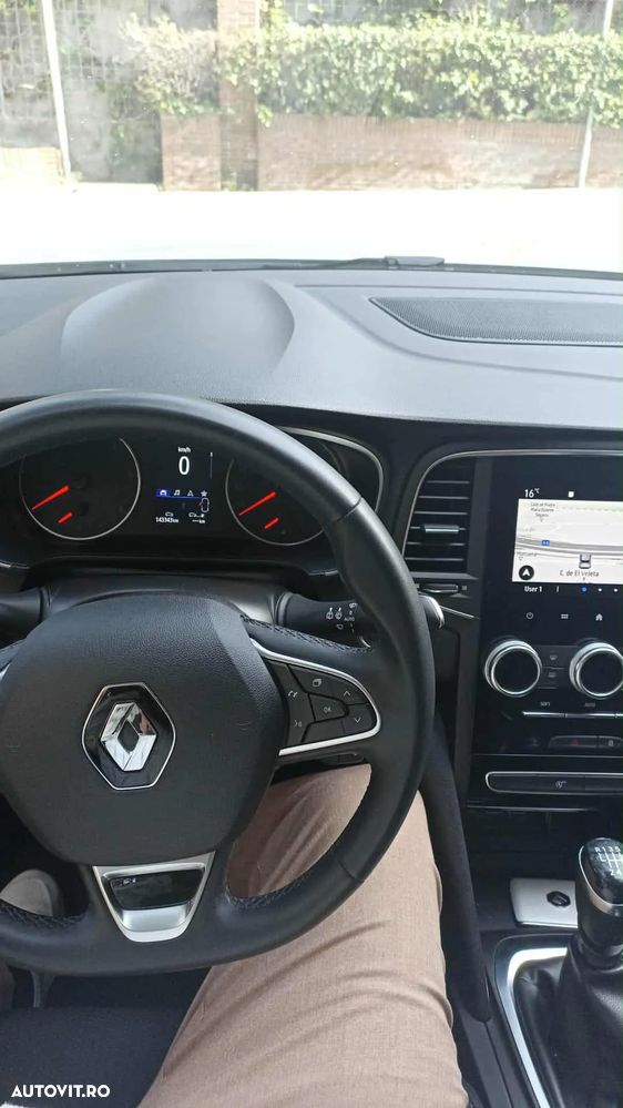 Renault Megane BLUE dCi 115 INTENS - 4