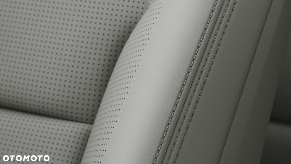 Volvo XC 60 B5 B AWD Ultra Bright - 16