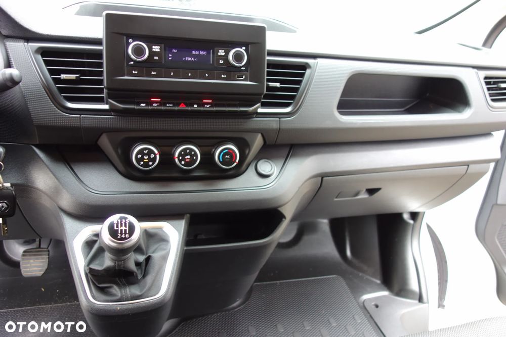 Renault Trafic Nowy Model Long 2.0 Dci 130 KM Klima - 24