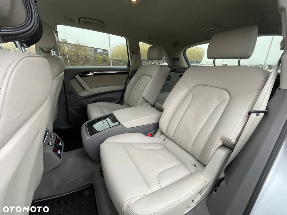 Audi Q7 3.0 TDI DPF Quattro Progressive Tiptr - 16