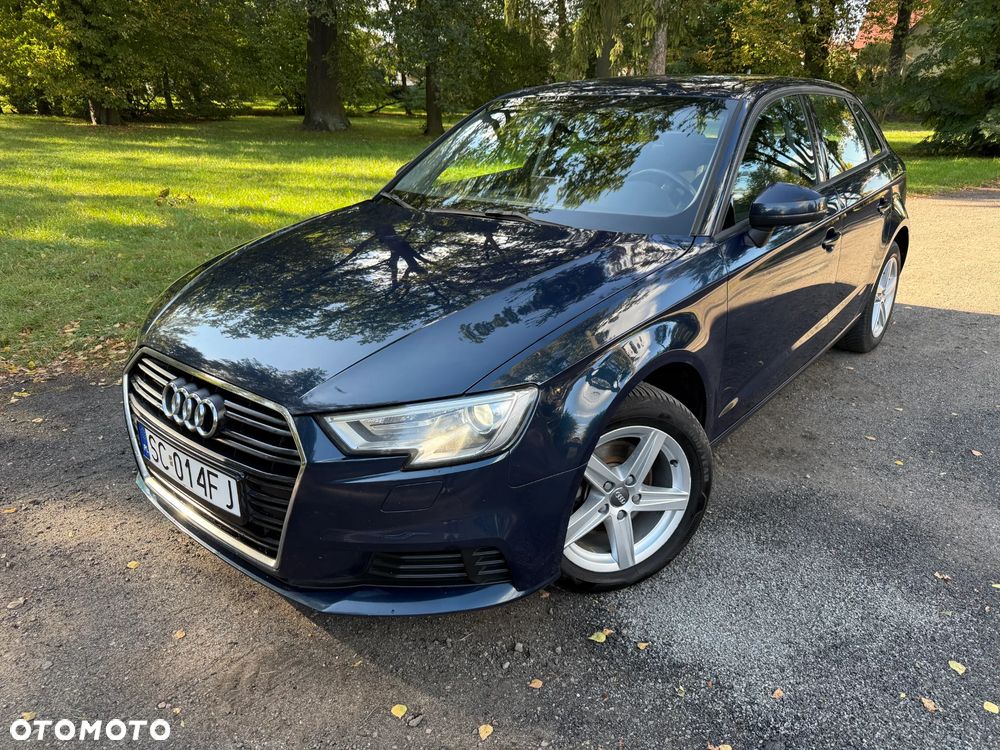 Audi A3 Sportback - 3