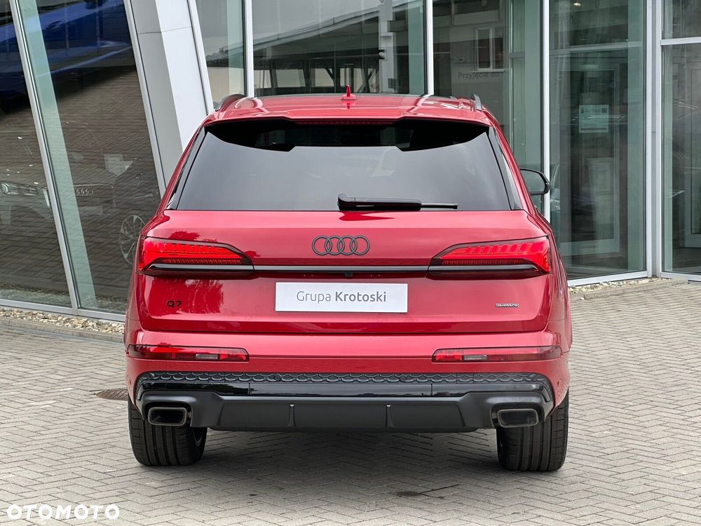 Audi Q7 - 7