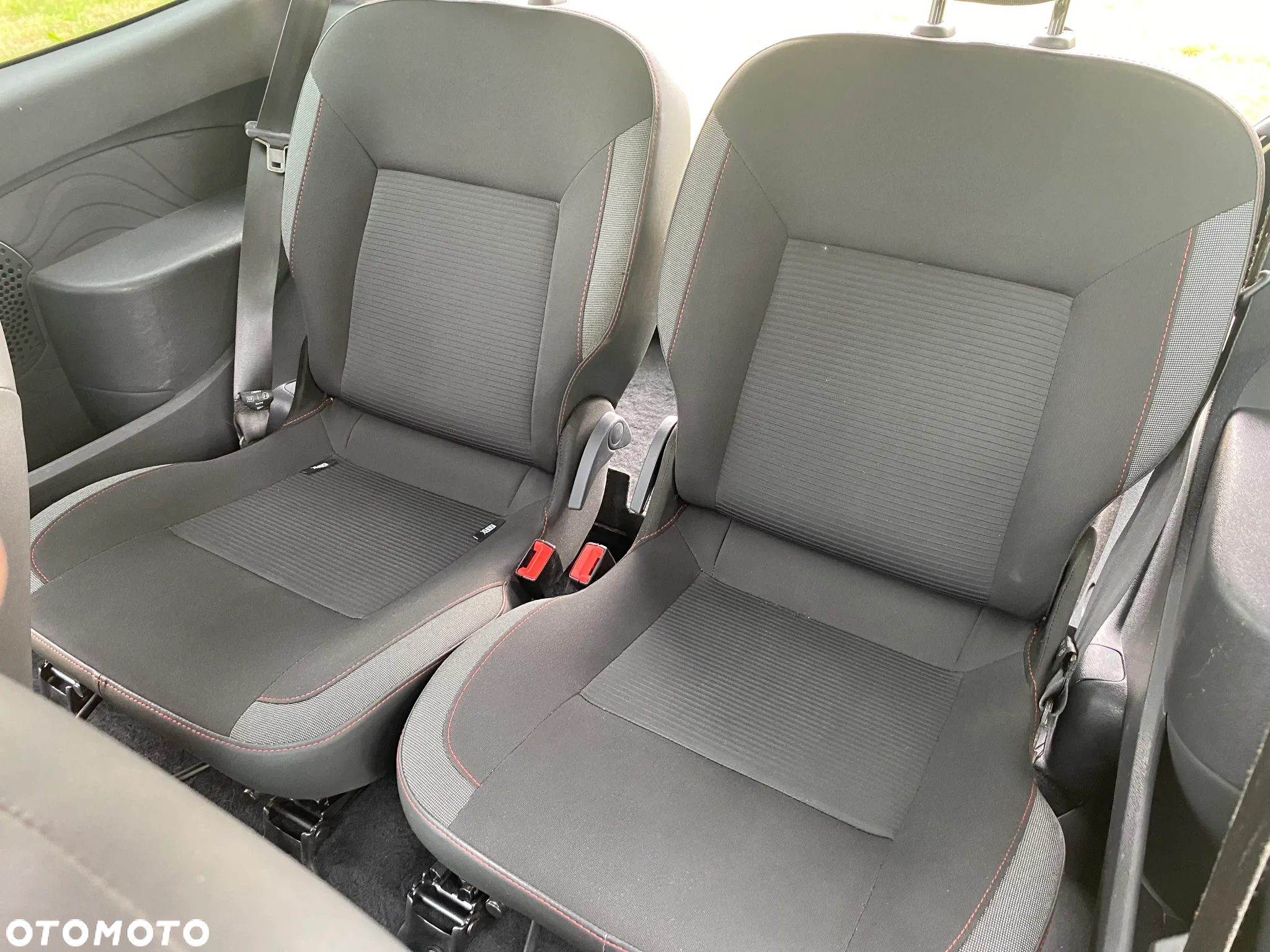 Renault Twingo dCi 85 Dynamique - 14