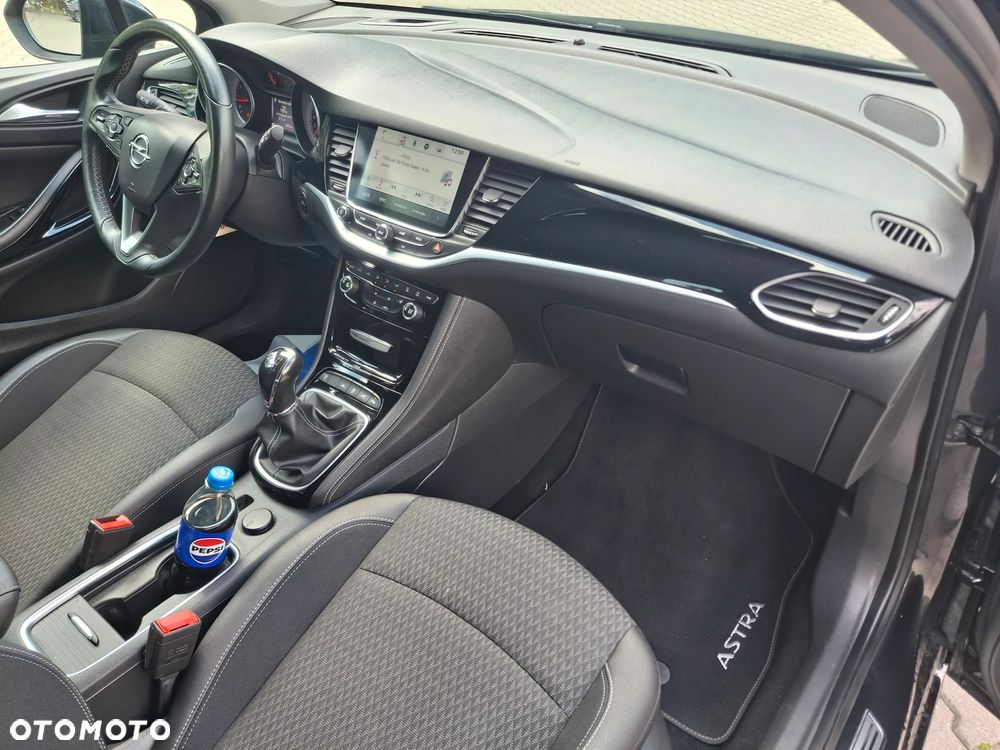 Opel Astra 1.6 Turbo Start/Stop Dynamic - 10