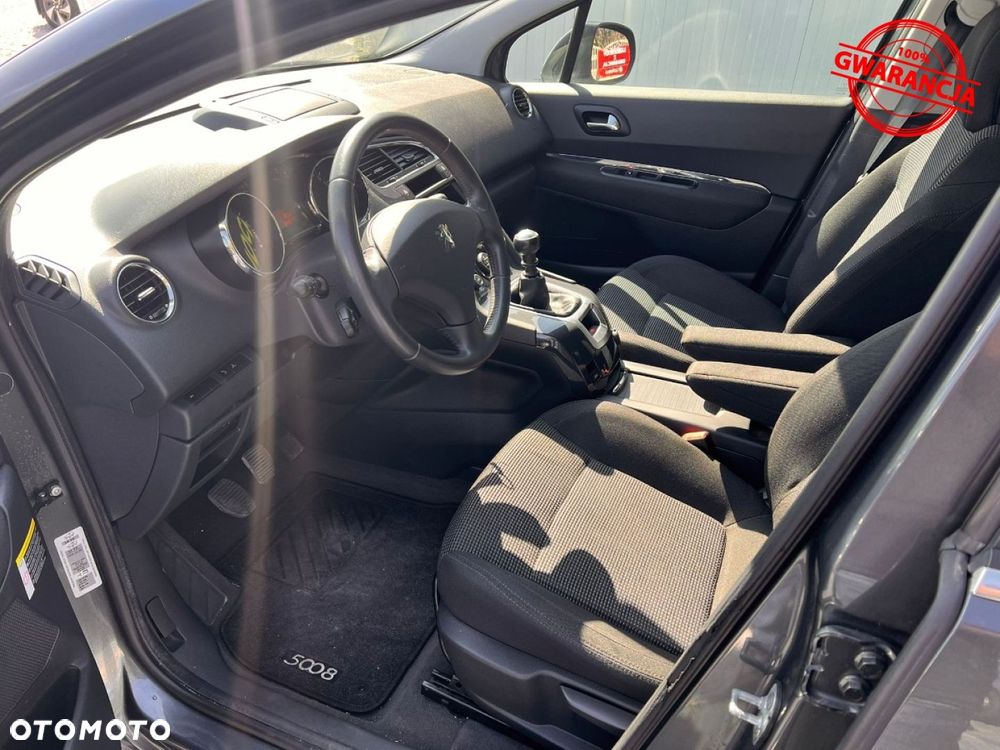 Peugeot 5008 - 21