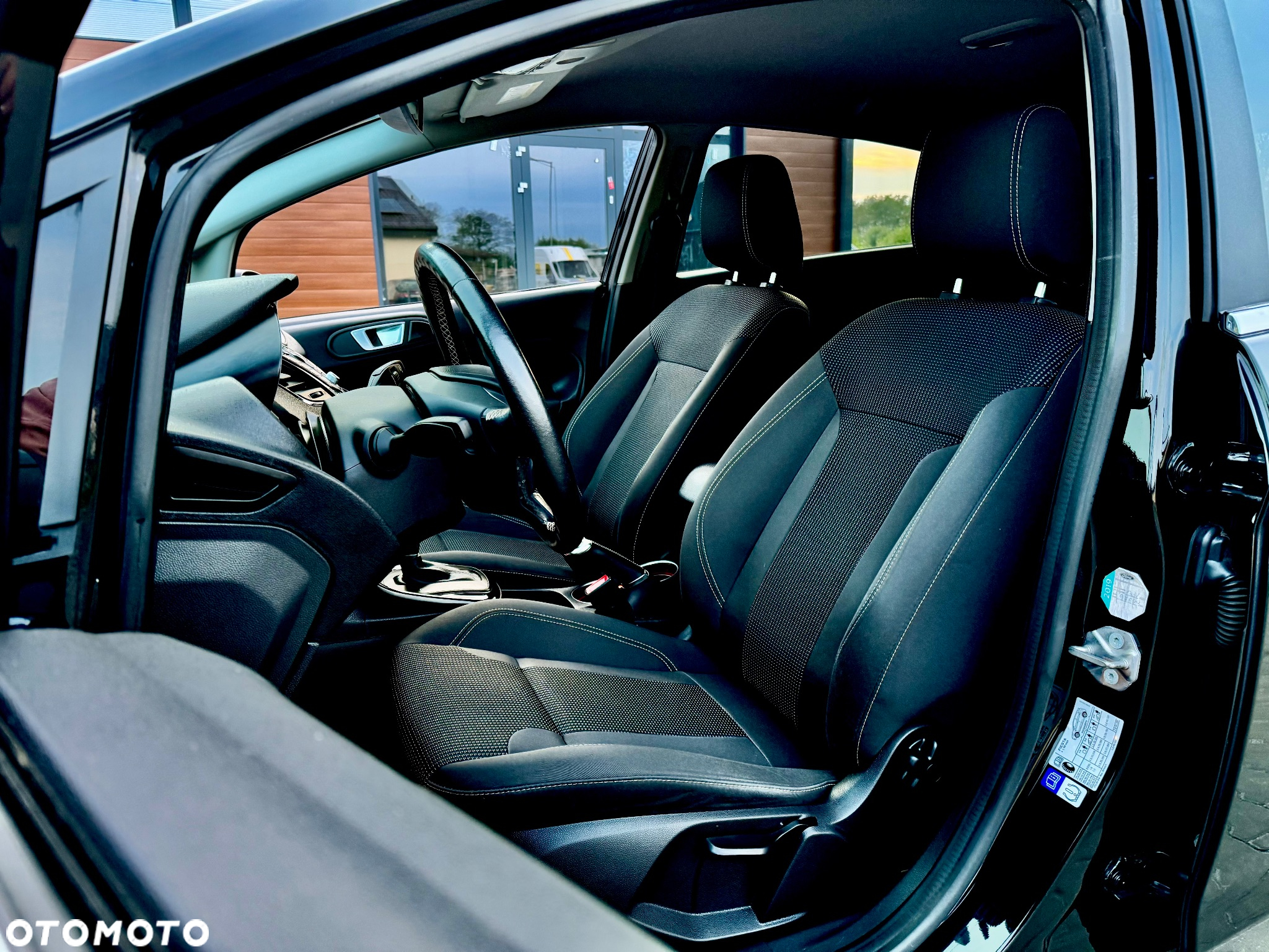Ford Fiesta - 7
