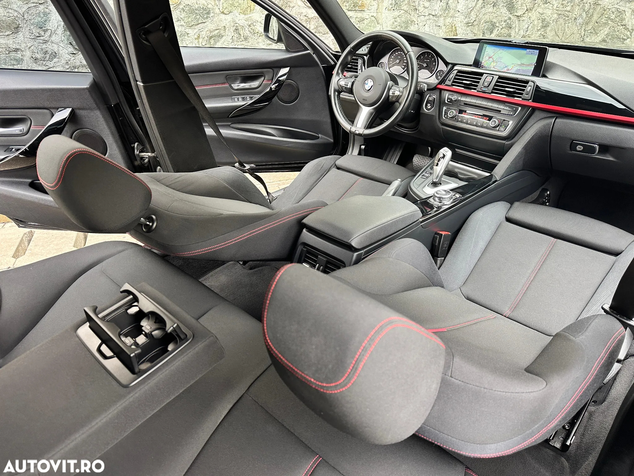 BMW Seria 3 320i Aut. Sport Line - 8