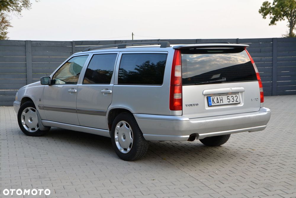 Volvo V70 2.5 - 3