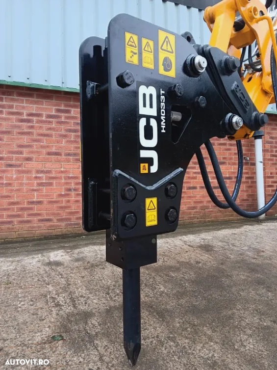 JCB 3CX CONTRACTOR PRO - 25