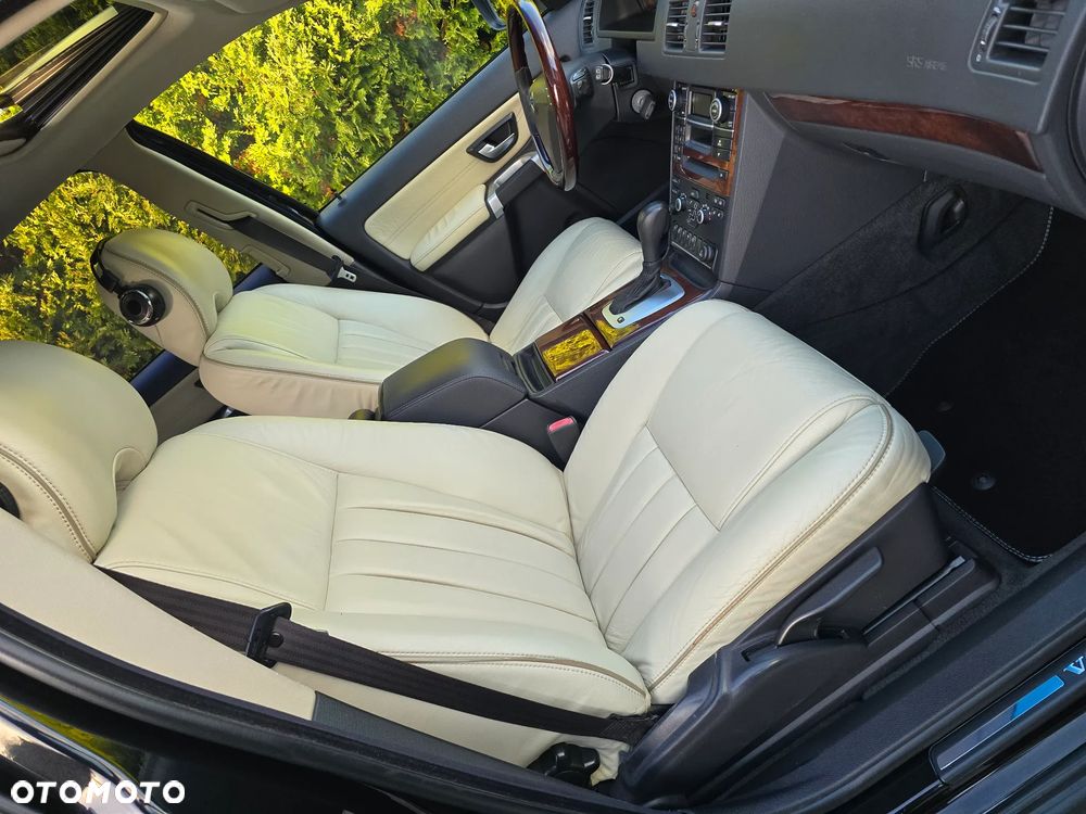 Volvo XC 90 - 28