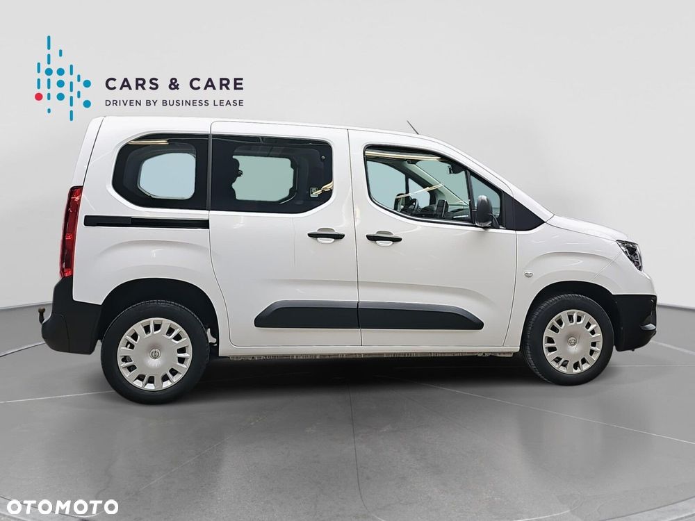 Opel Combo 1.5 DT Edition 102KM - 19