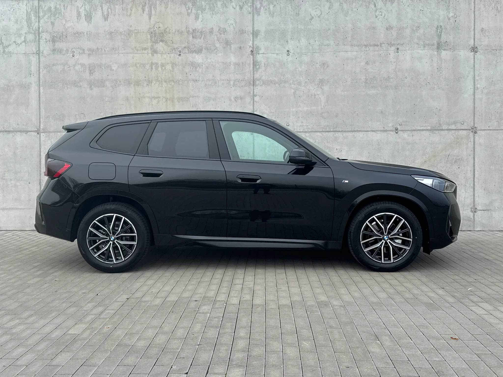 BMW X1 sDrive18d M Sportpaket - 4