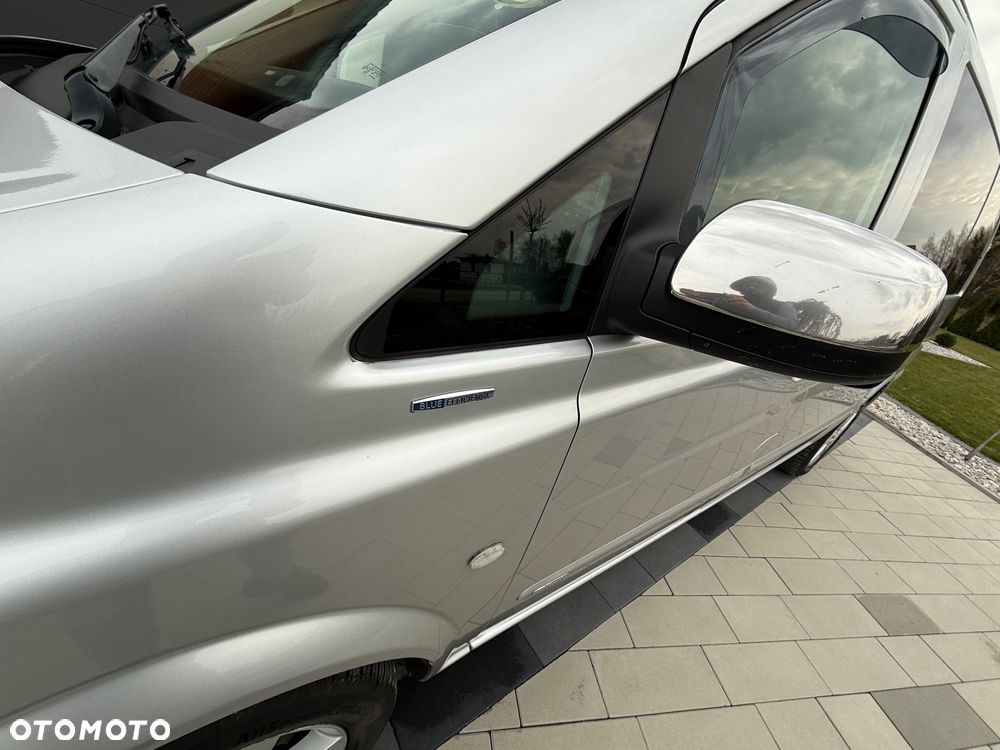 Mercedes-Benz Vito 639.705 - 11