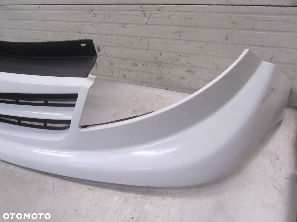 Grill Atrapa Nissan Primastar 2006- - 2