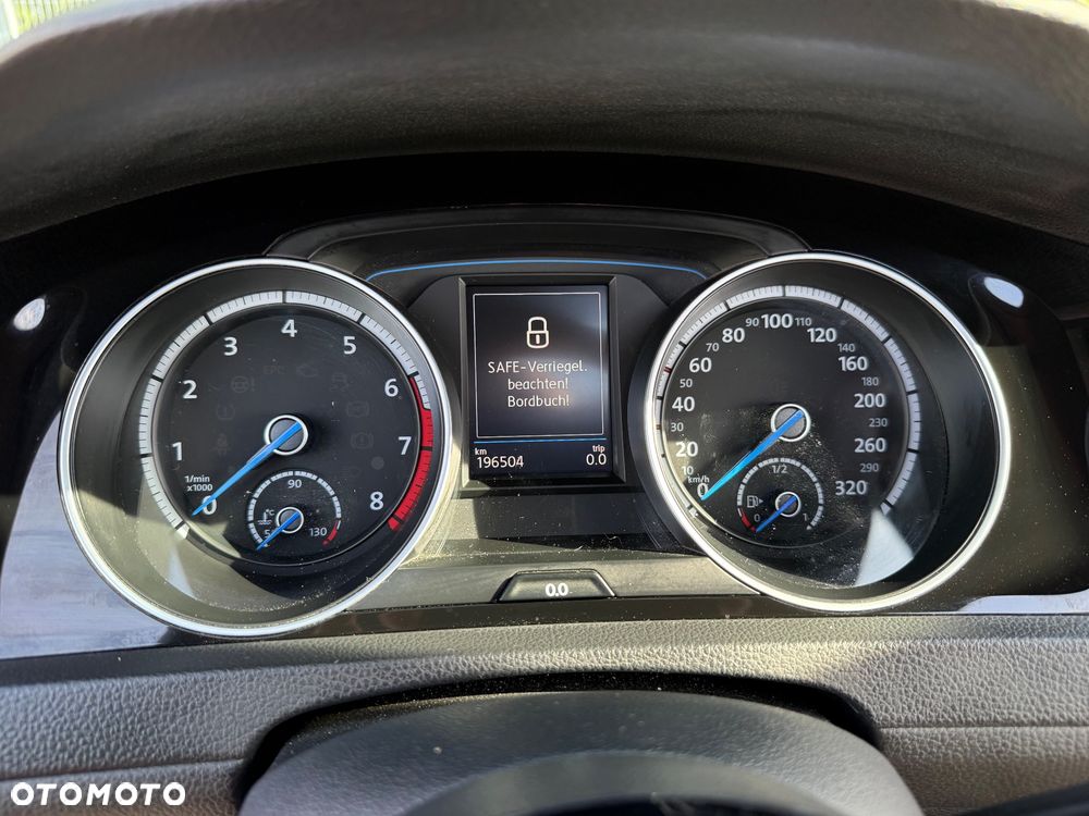 Volkswagen Golf R 2.0 TSI OPF 4Motion DSG - 22