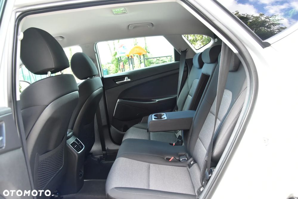Hyundai Tucson blue 1.6 CRDi 2WD Style - 11
