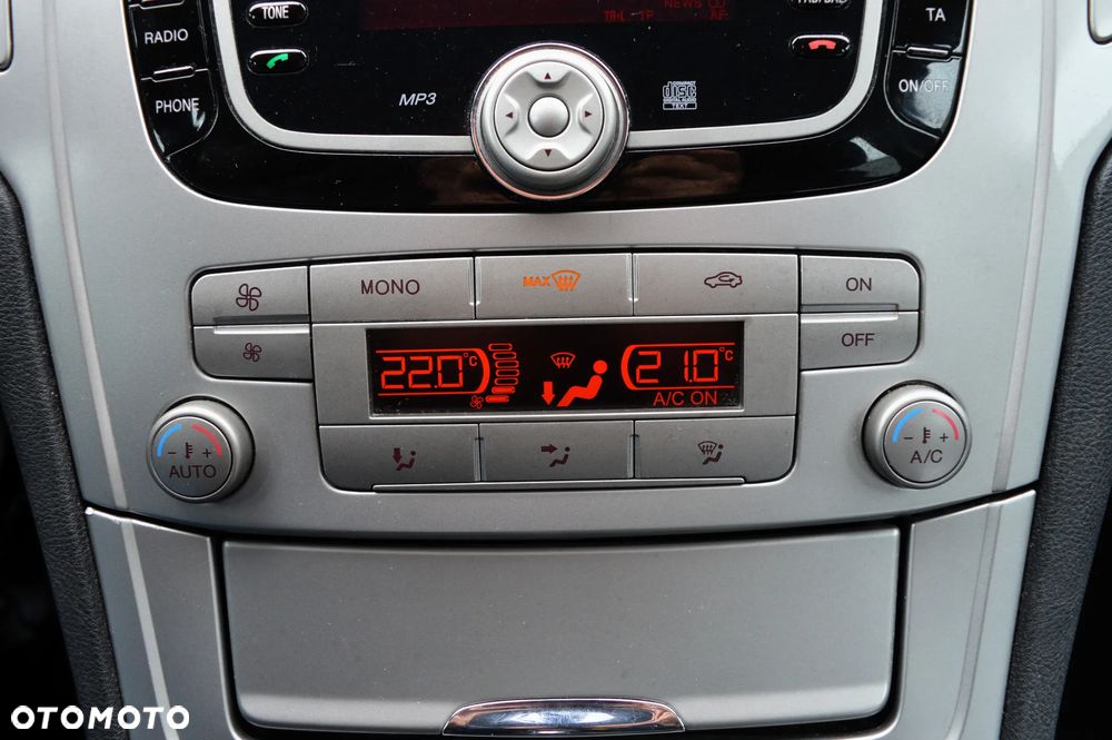 Ford Mondeo 1.8 TDCi Gold X - 18