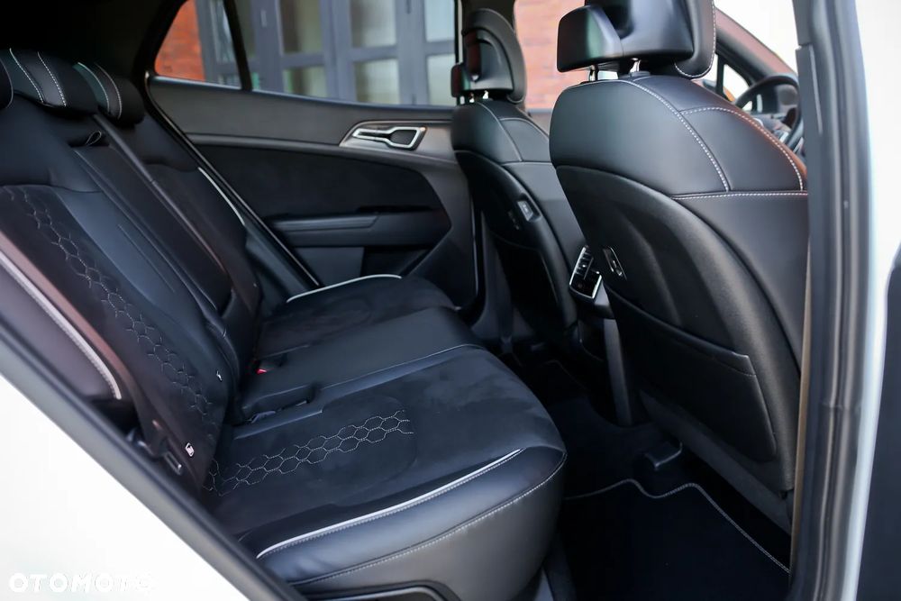 Kia Sportage 1.6 CRDI GT Line 4WD DCT - 24