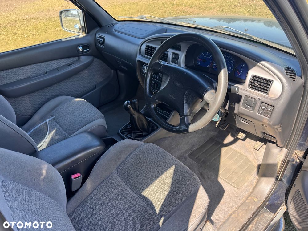 Ford Ranger XLT Limited - 11